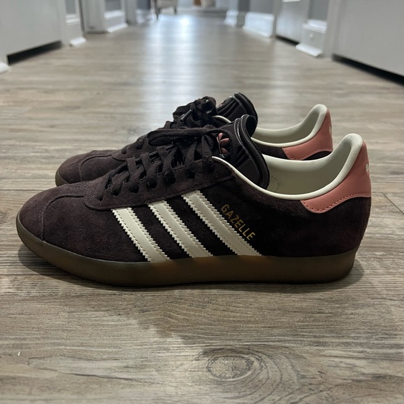 Adidas Gazelle Indoor “Shadow Brown” Like New - Picture 6 of 9